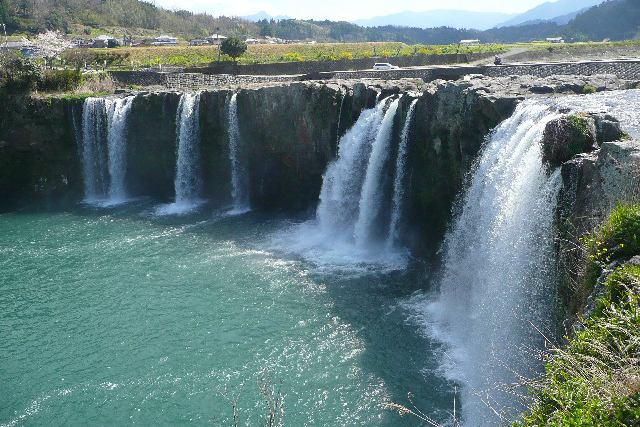 waterfallofharajiri03